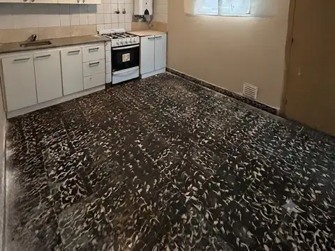 Depto Tipo Casa 4 ambientes con 1 baño