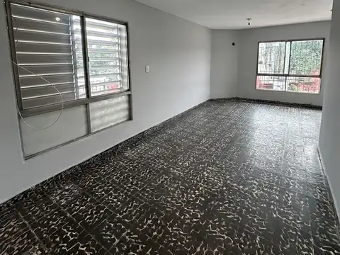 Depto Tipo Casa en Alquiler en San Miguel de Tucuman, $ 550.000