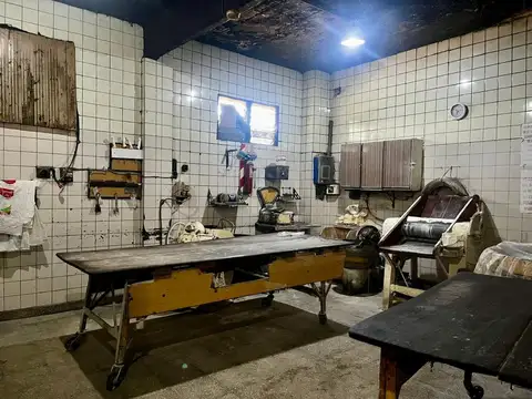 Local en Venta 14 años