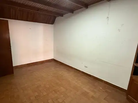 Depto Tipo Casa 5 ambientes con 2 baños