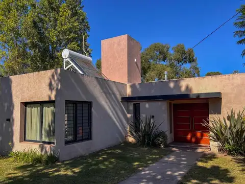 VENTA CASA 2 DORMITORIOS EL TALAR DE MENDIOLAZA