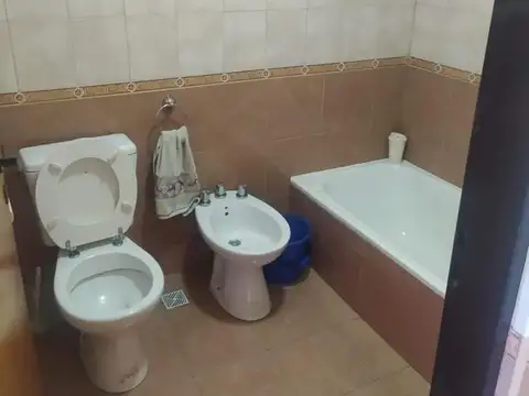 America 1708 , Piso 2