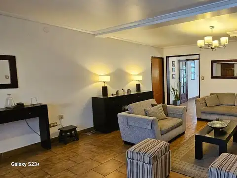 Avenida 9 de Julio 100