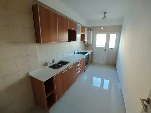 Departamento 3 ambientes con 2 baños
