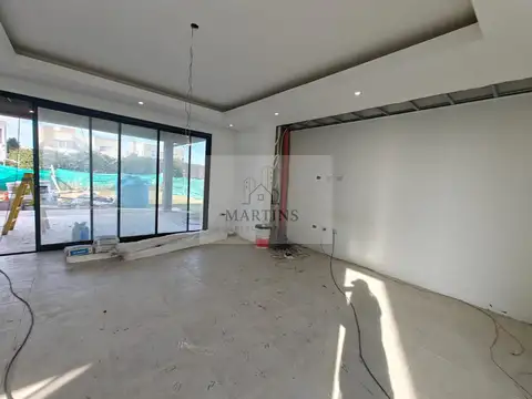 Casa en Venta en Pilar del Este - Santa Elena, USD 245.000