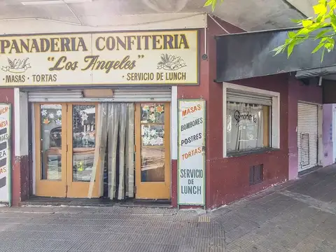 Local en Venta 52 años