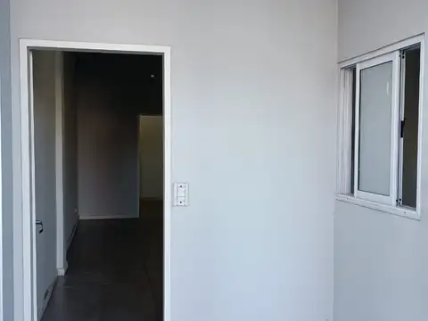 Estanislao López 2600, Piso pb