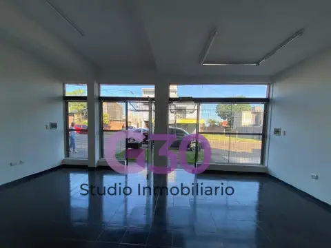 Local en Alquiler en Posadas, $ 500.000