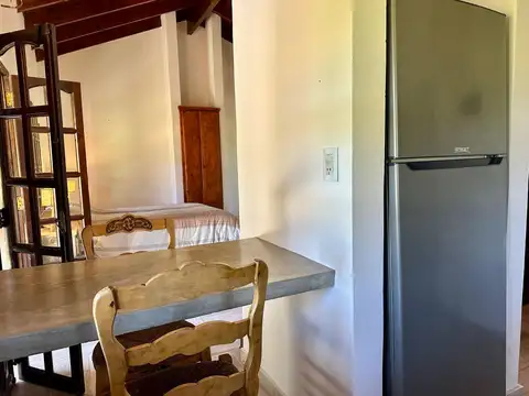 Casa 2 ambientes con 2 baños
