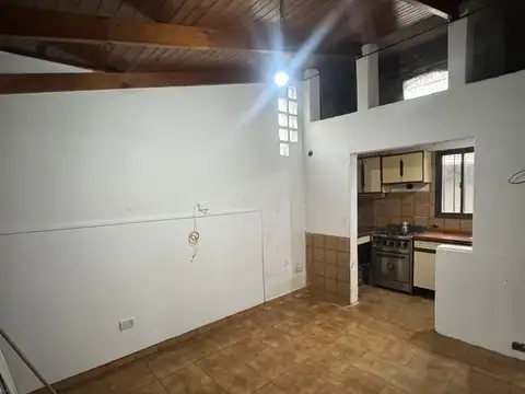 Casa 3 ambientes con 2 baños