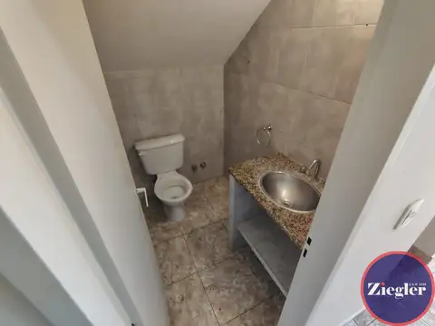 Dúplex en alquiler c/ cochera en San Miguel