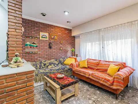 Depto Tipo Casa en Venta 30 años