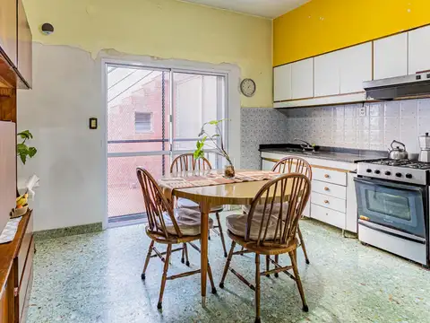 Depto Tipo Casa en Venta en Lanus Oeste, USD 112.000