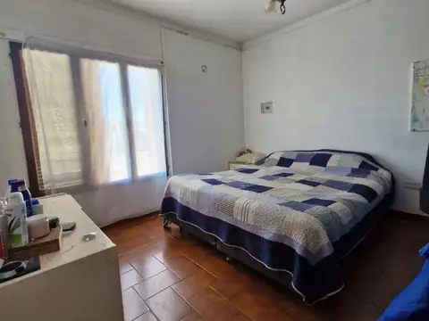 Depto Tipo Casa 4 ambientes con 1 baño