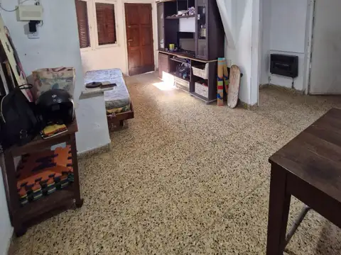 Depto Tipo Casa en Venta de 4 ambientes