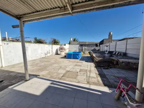 Depto Tipo Casa en Venta con 1 cocheras