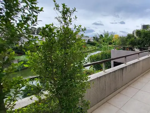 OPORTUNIDAD INVERSION - Duplex 2 amb al lago en Nordelta