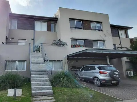 Duplex 2 amb al lago en Nordelta