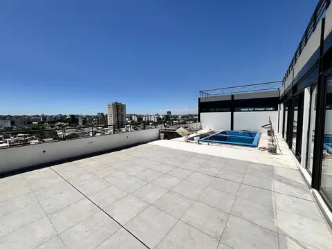 Local comercial en venta en el industrial Boedo