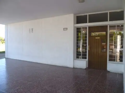 Calle 22 100, Piso 2