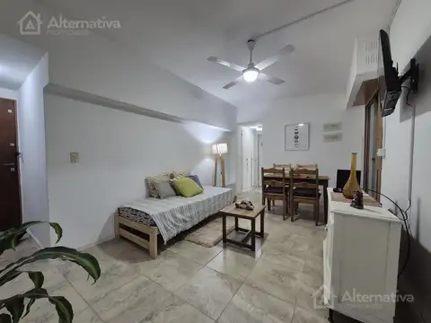Tacuari al 800