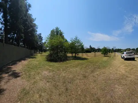 Terreno en Venta de 1836,0 m2