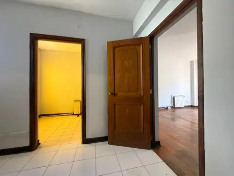 Departamento 6 ambientes con 3 baños