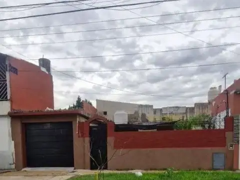 Venta de Casa 3 AMBIENTES, Caseros