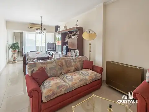 Venta / permuta | Departamento 2 dormitorios con balcón | España y Hospitales Rosario