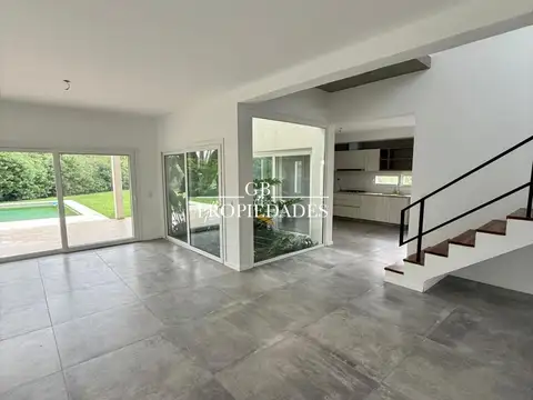 Casa en Venta de 5 dormitorios