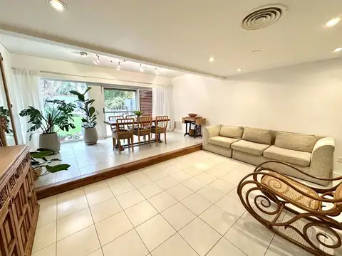 Casa en Venta en Villa Sarmiento, USD 384.500