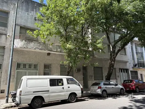 Depósito en Parque Patricios