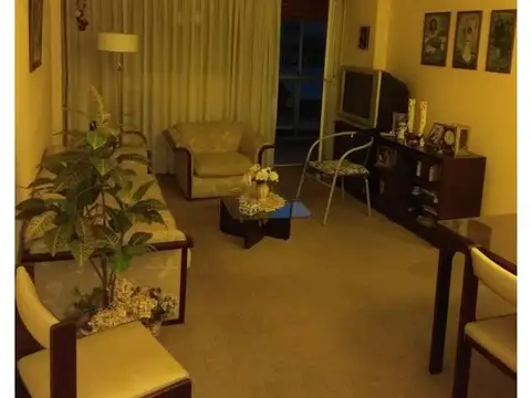Cipriano Miro 100, Piso 4