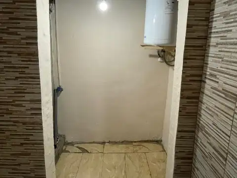 Depto Tipo Casa en Alquiler al Este