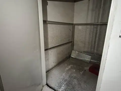 Galpon en Venta en Villa del Parque, USD 1.400.000