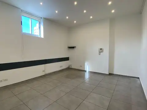 Oficina en Alquiler en San Jose, $ 750.000