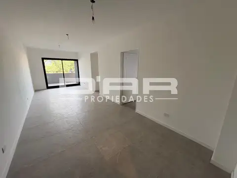Departamento de 4 Ambientes al contrafrente con balcón corrido