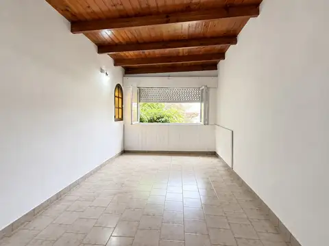 Depto Tipo Casa en Venta en La Plata, USD 70.000