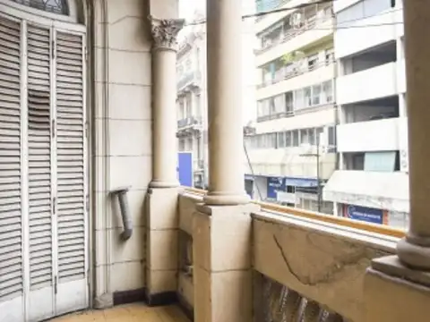 Departamento 5 ambientes con 2 baños