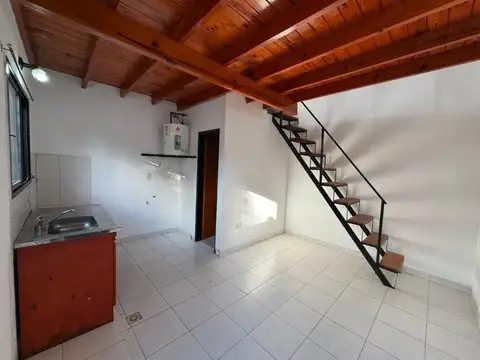 ALQUILER DUPLEX 2 AMBIENTES CON COCHERA- ESCOBAR