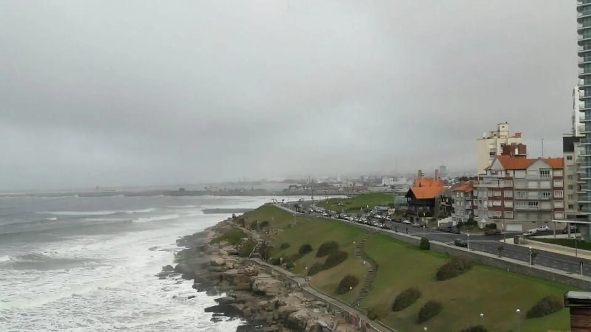 Espectacular departamento de 3 ambientes con exclusiva vista al mar