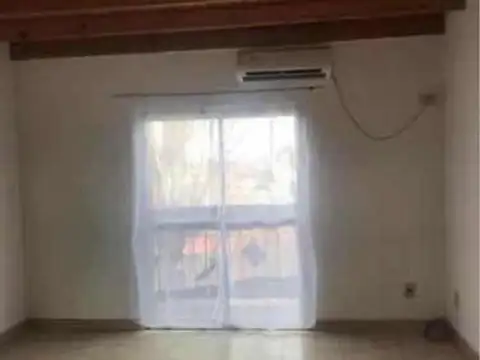 Calle Bell Ville 3806