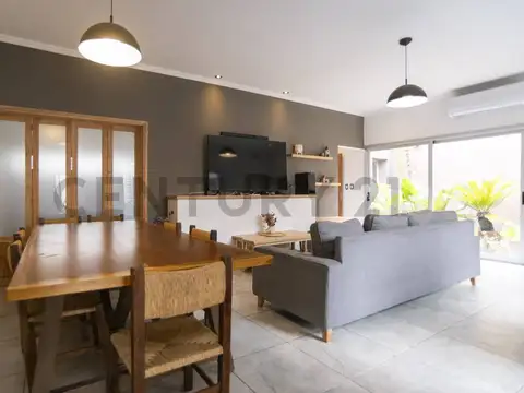 Casas en venta en La Plata con patio