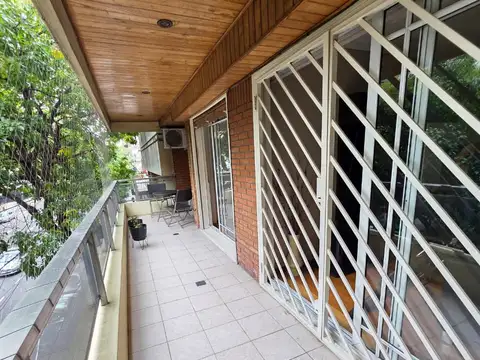 Departamento 4 ambientes con 2 baños