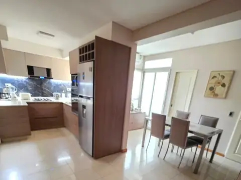 Avenida Directorio 100