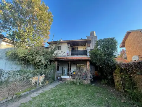 Casa 5 ambientes en Martínez