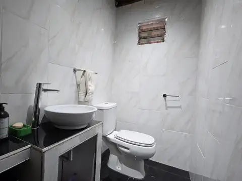 Casa americana venta 3 ambientes deposito Ituzaingo Norte