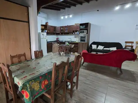 Casa americana venta 3 ambientes deposito Ituzaingo Norte