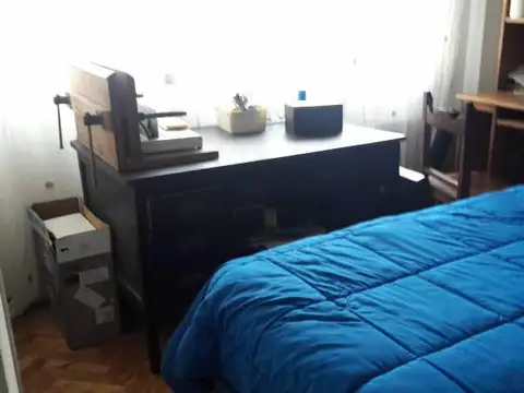 DEPARTAMENTO 3 AMBIENTES - LUMINOSO - BUEN ESTADO