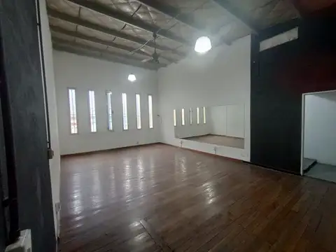 Local en alquiler 1 piso, Quilmes